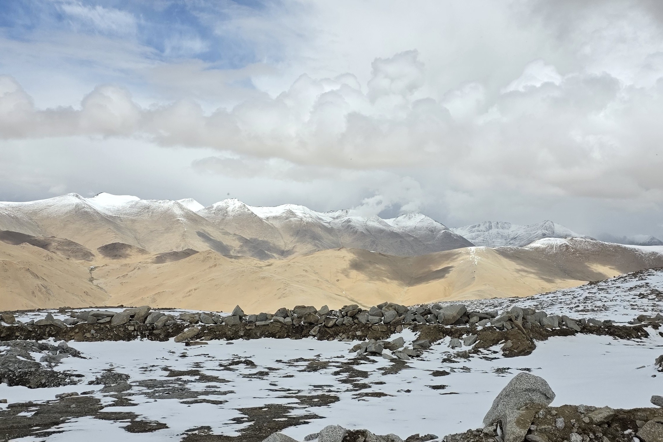 Umling La: the road that held the world's altitude record, and is it worth it?